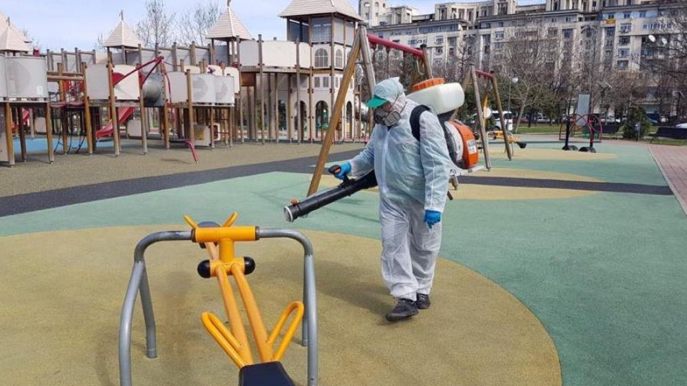 Barometru: Unul din cinci români NU este mulțumit de măsurile luate de autorități în lupta împotrivă pandemiei