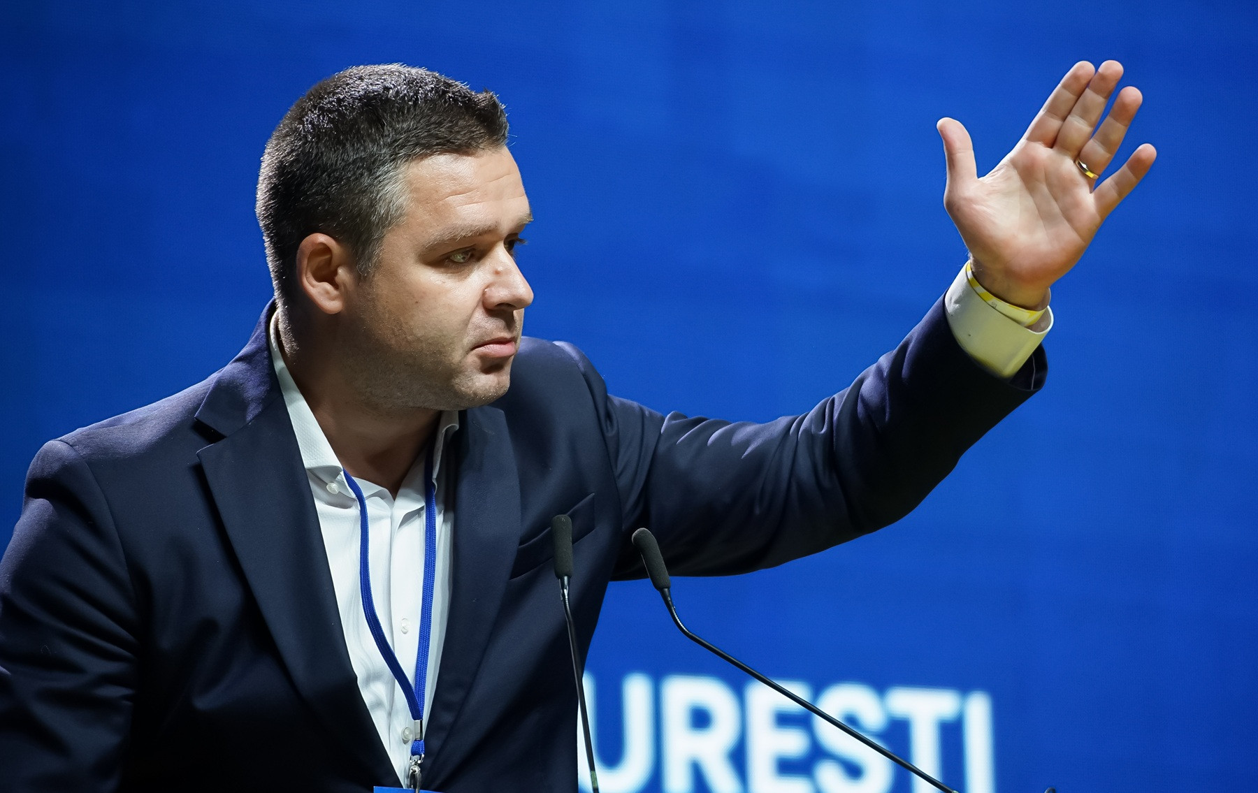 Ciprian Ciucu spune că numirea lui Veștea a fost pregătită în secret: „Au știut și au conspirat”