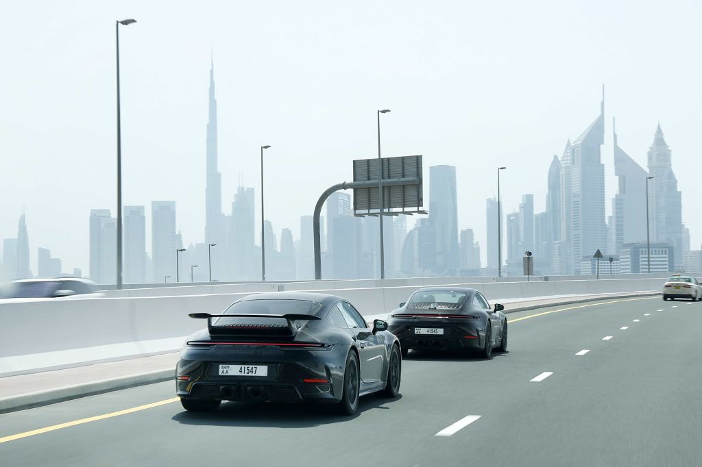 GALERIE FOTO | Porsche 911 hibrid, dezvoltarea a fost încheiată - Imagine 3