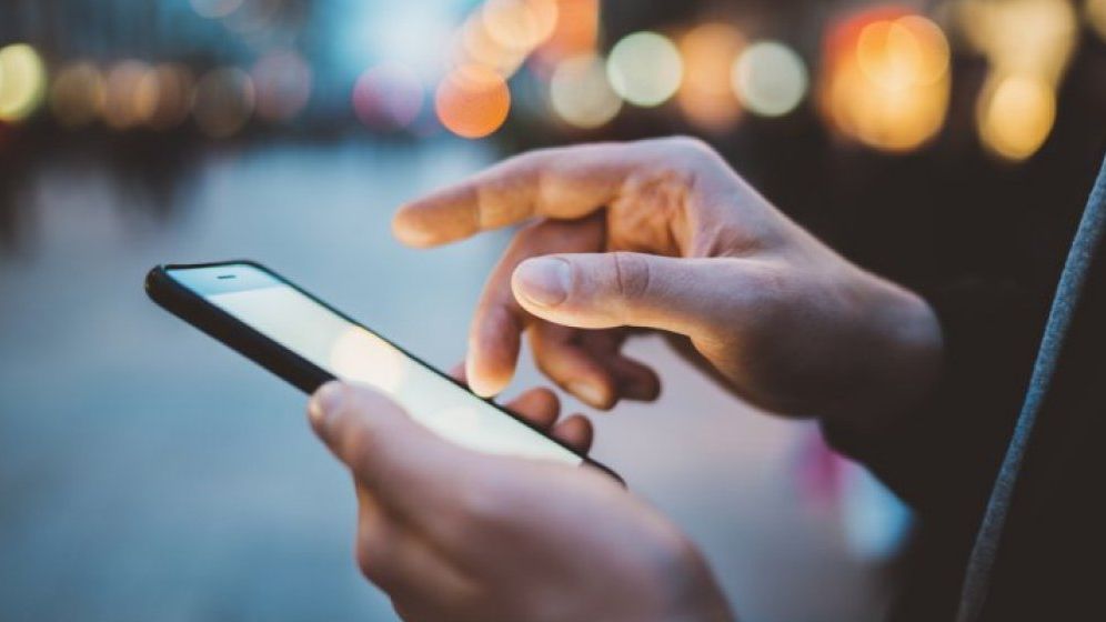 Un bărbat a aflat prin SMS că e pozitiv la COVID, deși nu-și făcuse niciun test