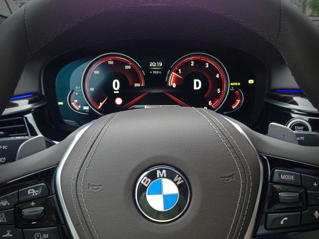 BMW Seria 5 sedan - Imagine 22