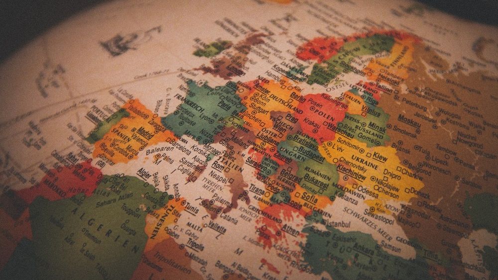 Topul celor mai dorite țări pentru munca în străinătate. Construcțiile nu sunt nici măcar în top 3