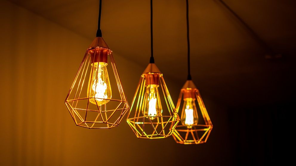 Ce se întâmplă cu prețul la energie după ce expiră plafonarea?