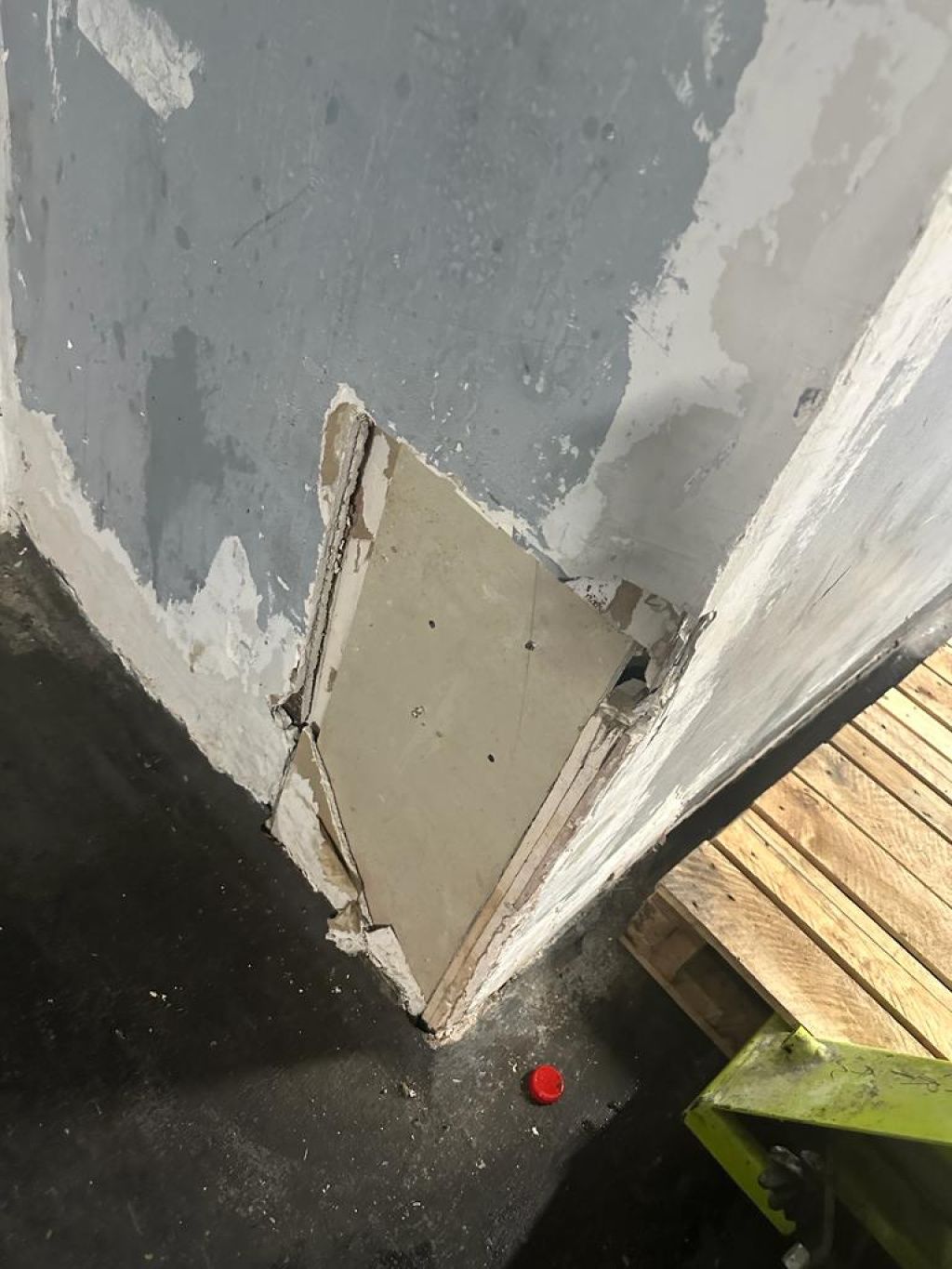 GALERIE FOTO | Amenzi de 230.000 de lei date de ANPC la operatorii din Mall Băneasa - Imagine 2