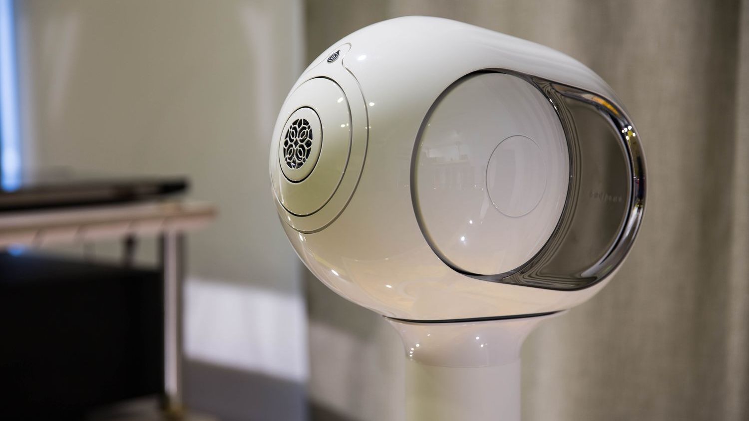 AVstore se indreapta spre afaceri de 3 mil. euro din comercializarea de echipamente audio-video: 40% din totalul vanzarilor este realizat in ultimul trimestru