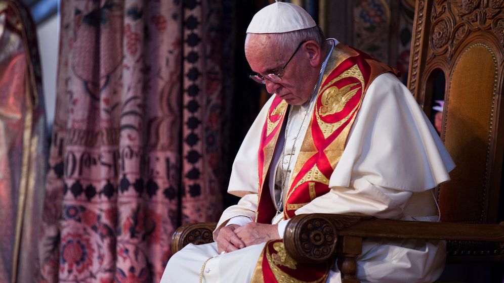 Papa Francisc: Consumerismul ne-a răpit Crăciunul