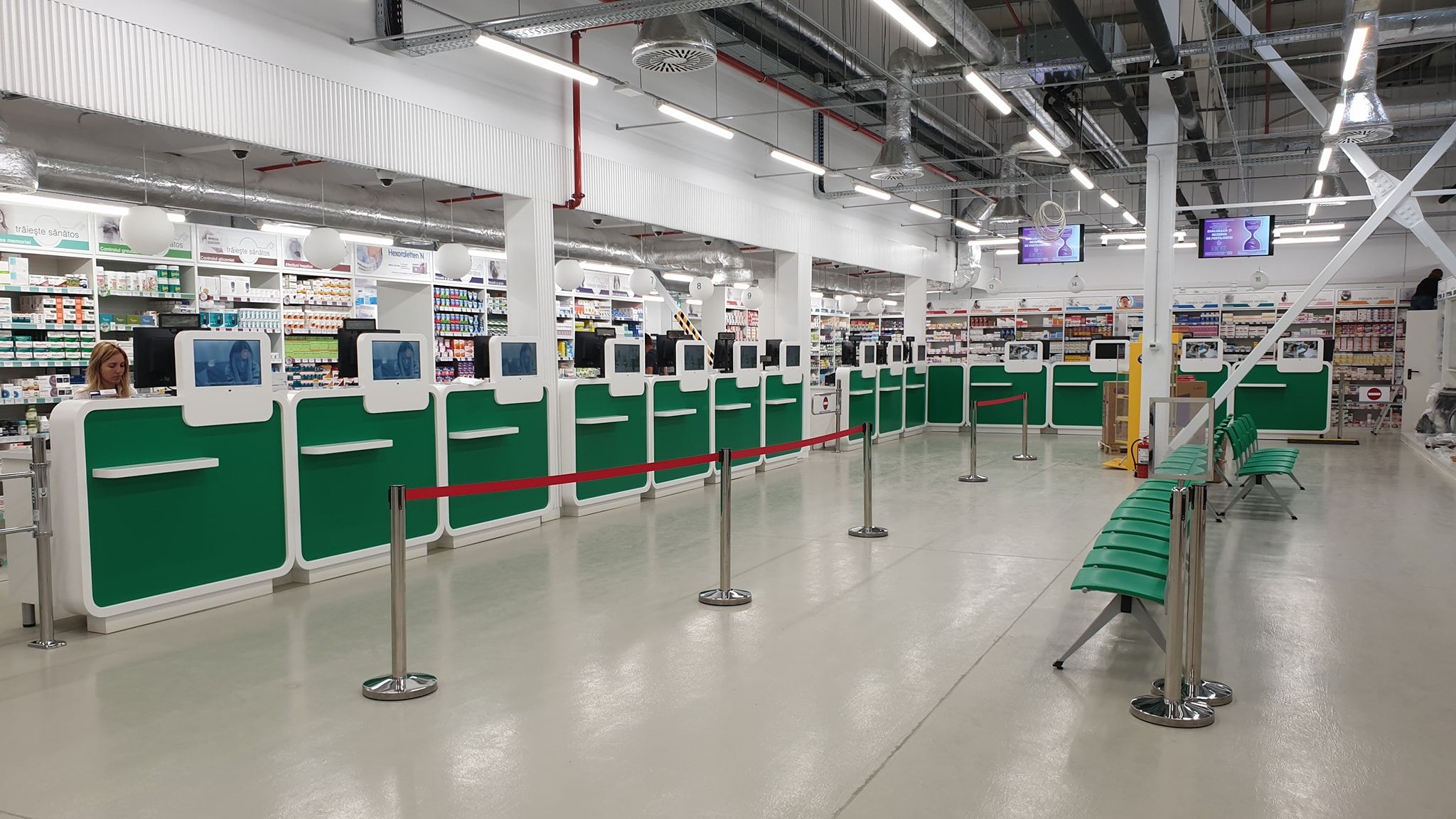 Farmacia Tei si-a deschis noul sediu din Rahova. Noua unitate are o zona farma, una de dermato-cosmetice, o zona de food si una dedicata bebelusilor