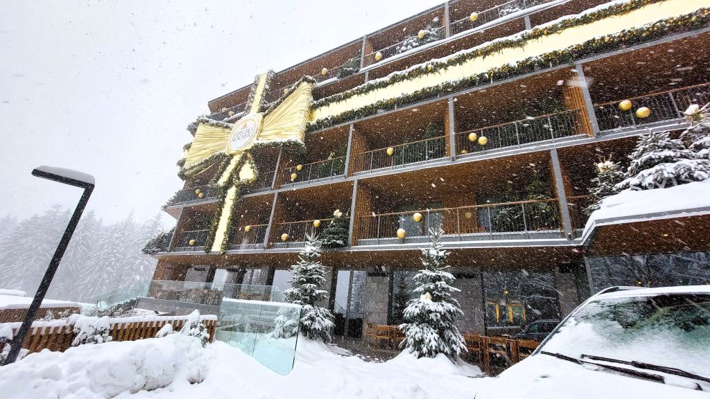 GALERIE FOTO | Cum arată primul hotel de 5 stele din Poiana Brașov - Imagine 85