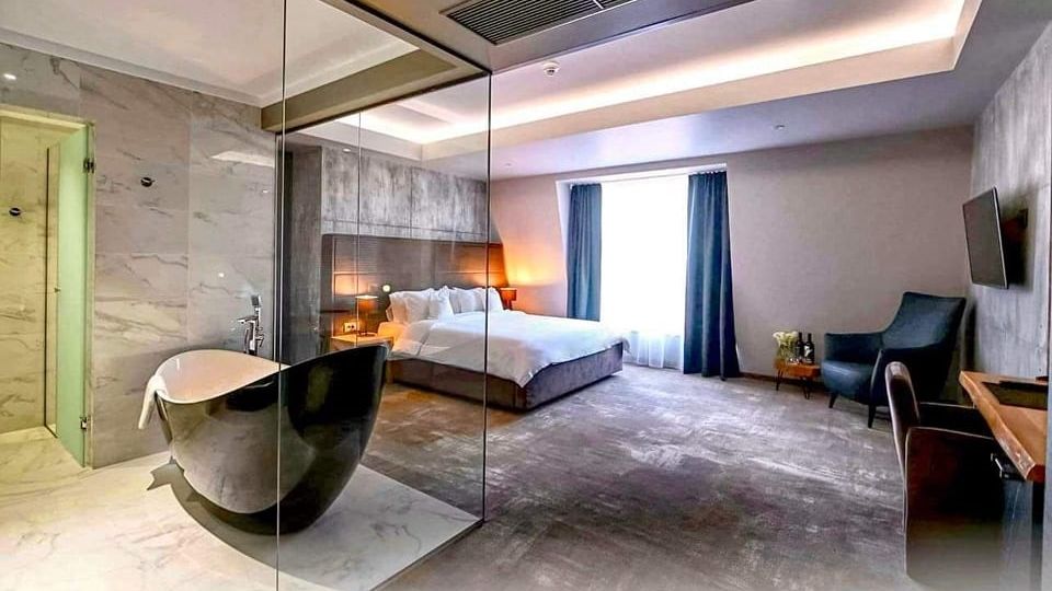 Aniroc Signature Hotel devine primul hotel de 5 stele din Arad. Cum arată camerele