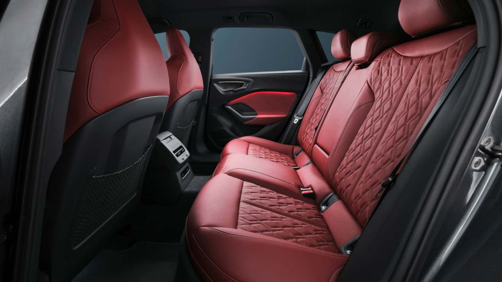 GALERIE FOTO | Audi A5 înlocuiește vechiul A4 la toate capitolele, mai puțin ca nume - Imagine 12