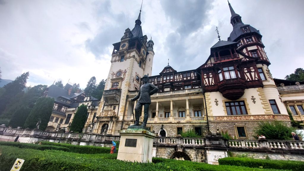 GALERIE FOTO | O vizită la Domeniul Regal Peleș. Cum arată șantierul noii unități de cazare ș - Imagine 90