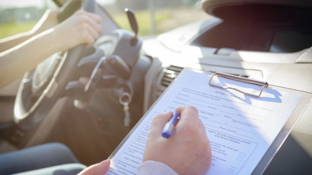 MAI actualizează lista de state pentru care permisele auto se preschimbă fără examen