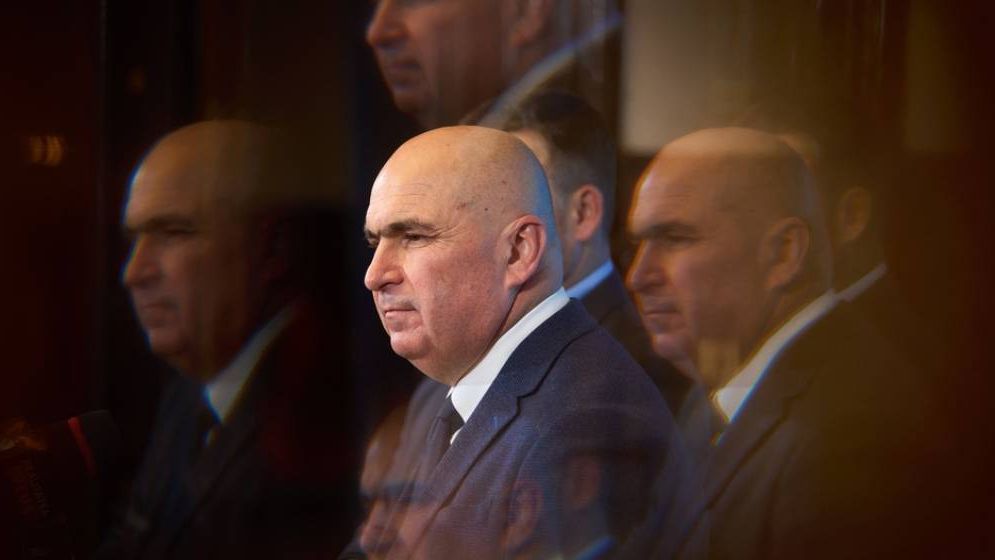Guvernul se întrunește pentru a adopta „Ordonanța trenuleț”. Ce măsuri include proiectul