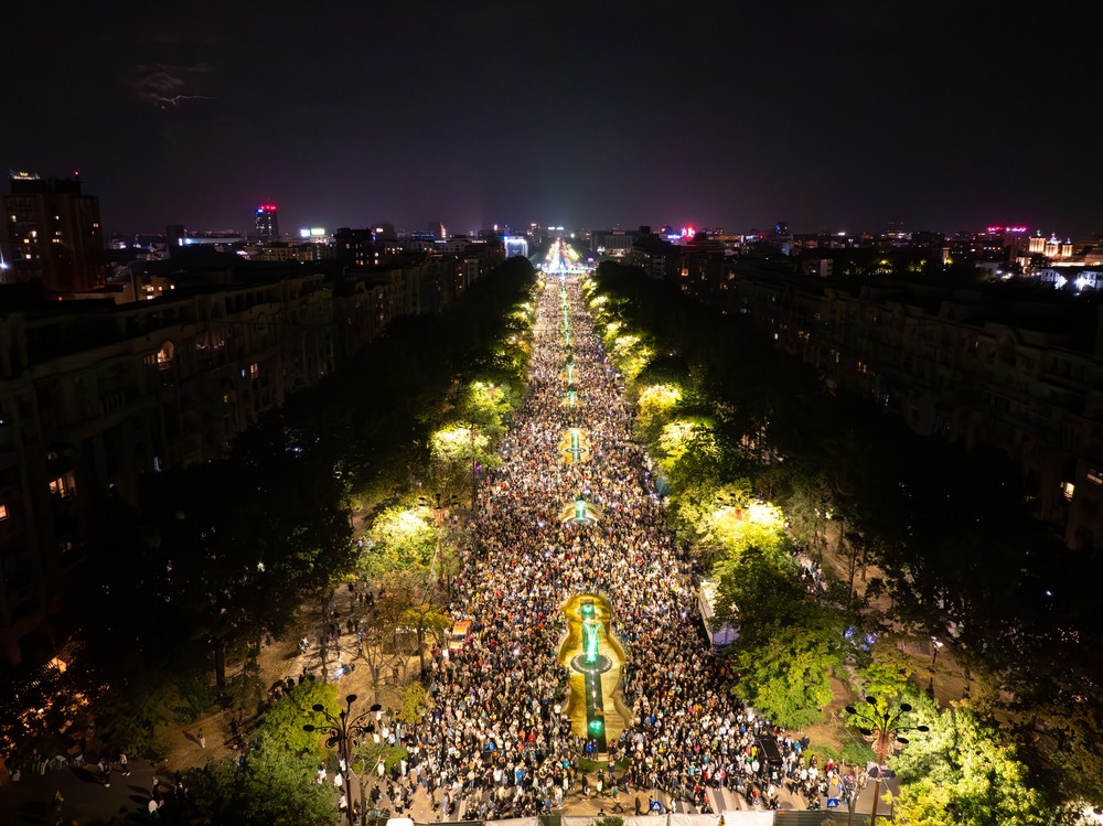 Ce poți face în București în weekendul 9-11 octombrie: de la instalații de lumină și spectacole de videomapping, până la concerte și degustări de vin