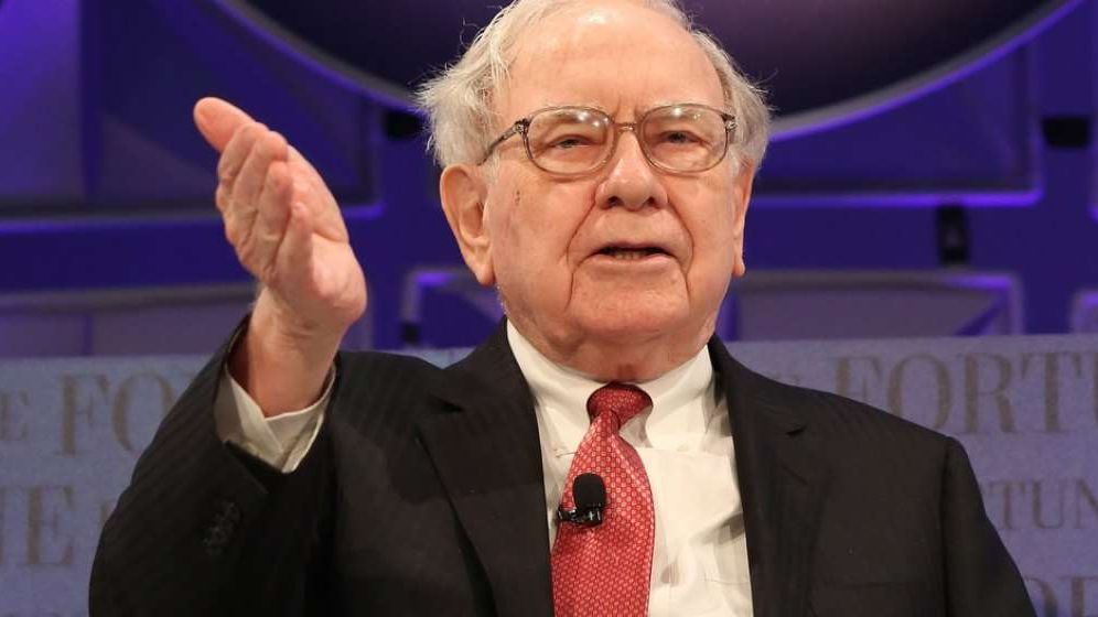 Mogulul Warren Buffett vinde acțiuni de aproape 1 miliard de dolari la a doua cea mai mare bancă americană