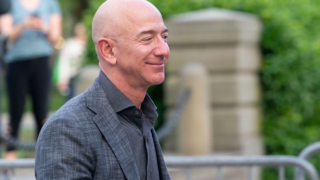 Cum arată ”taxiul viitorului”, lansat recent de o companie deținută de Amazon