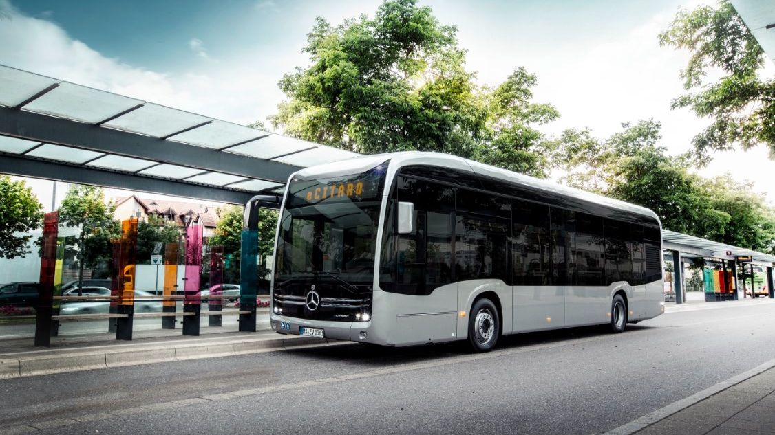Premiera mondiala a Mercedes-Benz eCitaro - autobuzul urban 100% electric