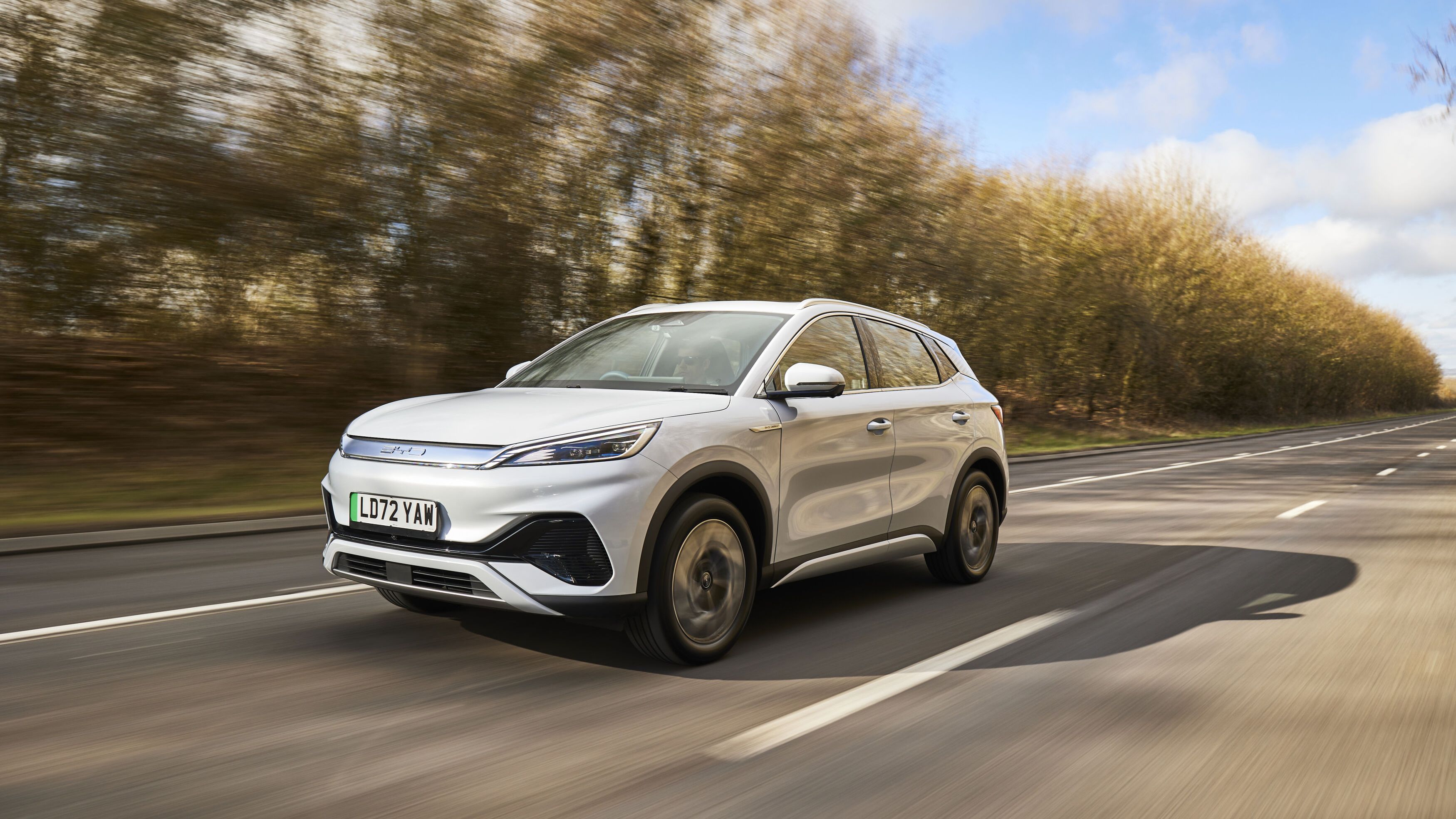 BYD oferă sisteme de șofat autonom pe mașini mai ieftine ca o Dacia Logan. Care este secretul