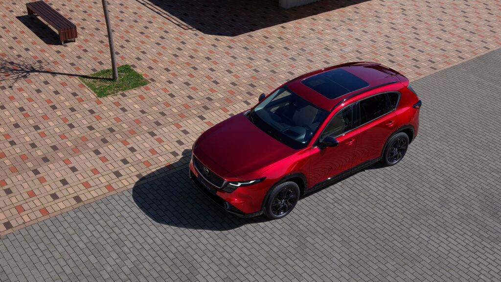 [FOTO] Noua Mazda CX-5 este mai mare, dar pierde motorizarea diesel - Imagine 15