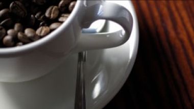 Seara cubaneza cu trabucuri si cafea