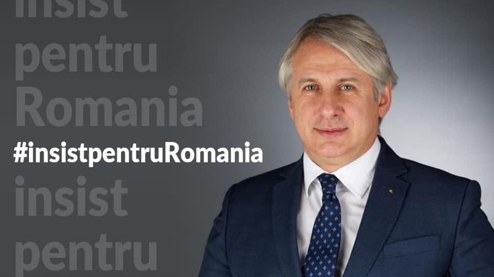 Teodorovici explica de ce vrea sa candideze la alegerile prezidentiale: Este de datoria noastra, a politicienilor, sa trecem de la vorbe la fapte