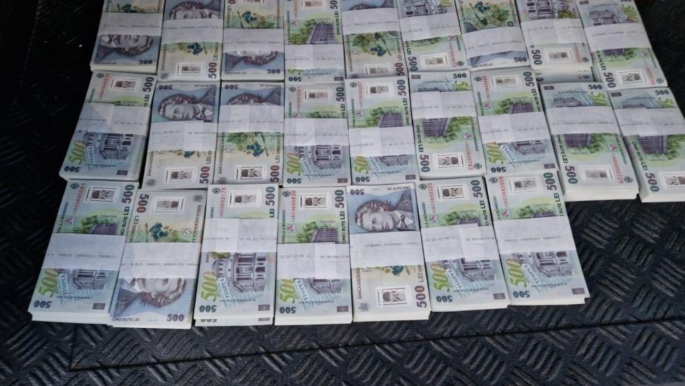 Guvernul vrea plafonarea plăților cash: cât vom mai putea plăti cu bani lichizi și cât de aproape suntem de o Românie „doar cu cardul”