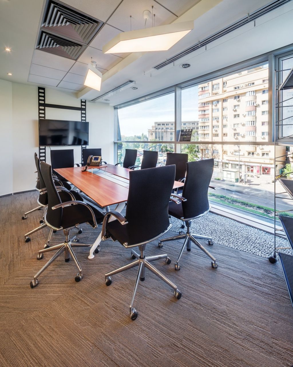 Birou de companie - CBRE - Imagine 6