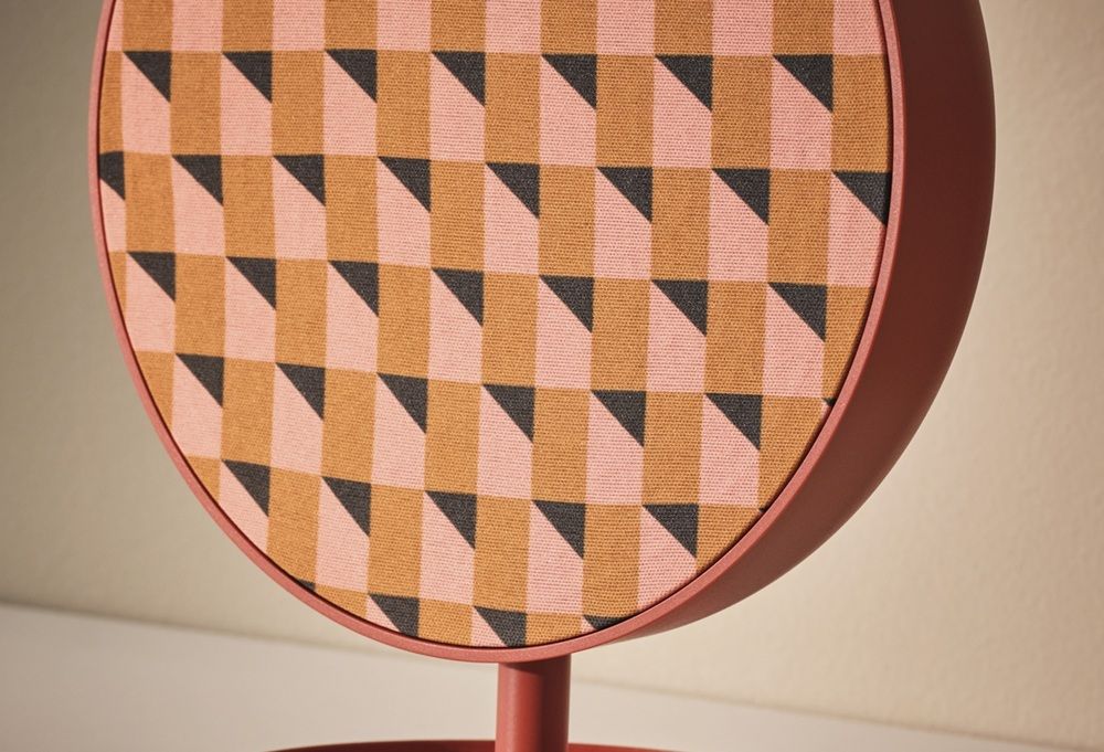 FOTO: IKEA lansează noi produse electronice în colaborare cu un designer suedez celebru - Poza 7