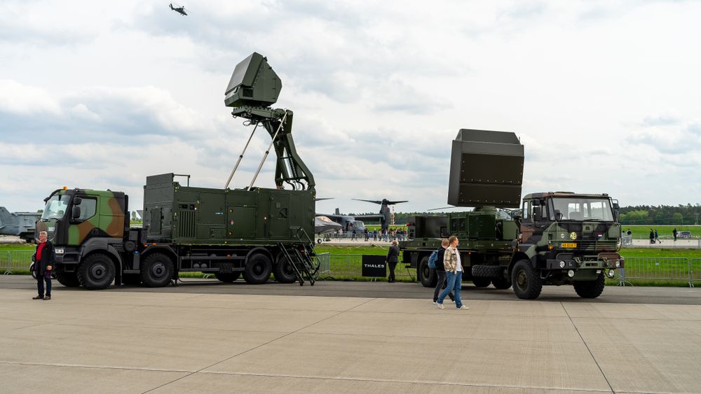 România va cumpăra elicoptere și sisteme radar prin programul SAFE. Contractul a fost semnat