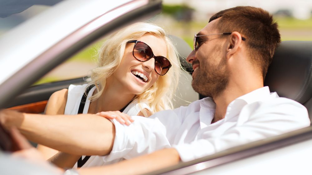 9 lucruri pe care trebuie sa le stiti inainte de a inchiria o masina