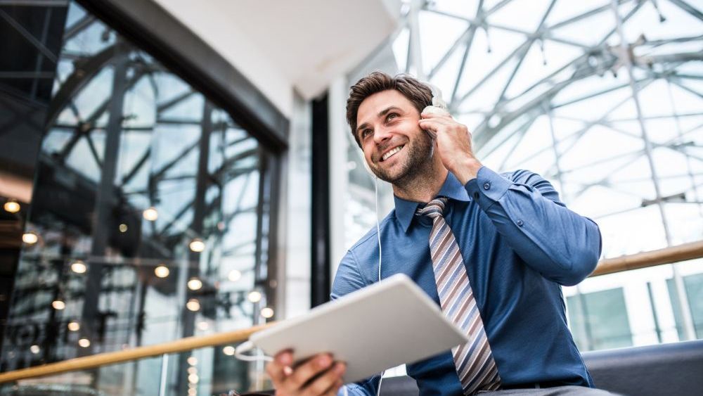KYC și CUSTOMER ONBOARDING: CLIENTUL MERITĂ O EXPERIENȚĂ...TOP