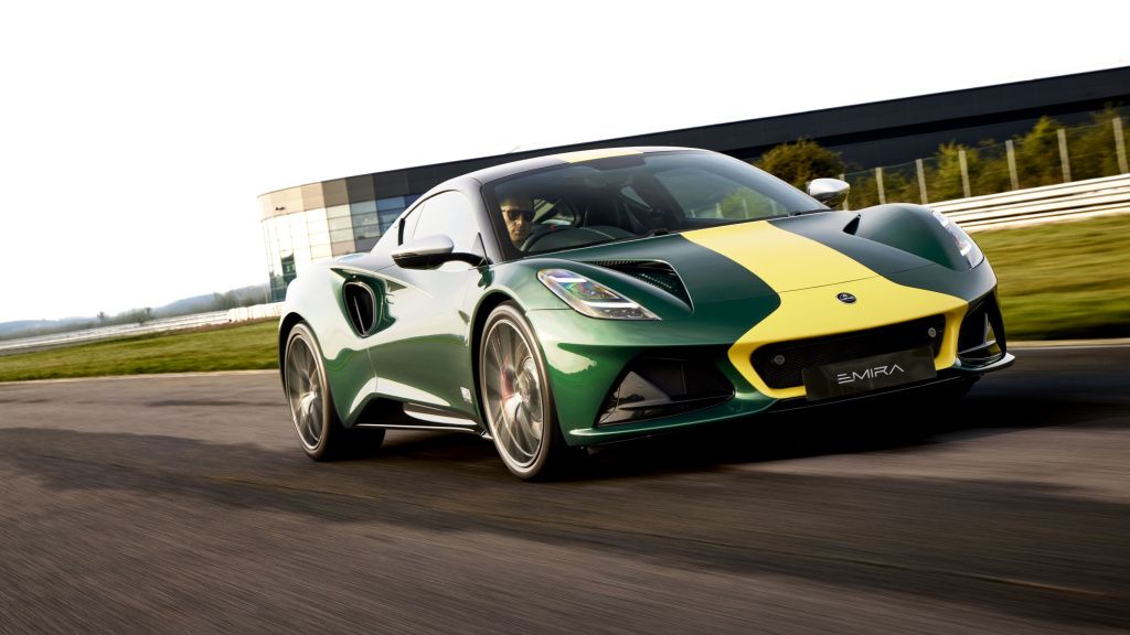 [FOTO] Lotus lansează o versiune specială a modelului Emira în cinstea lui Jim Clark - Imagine 4