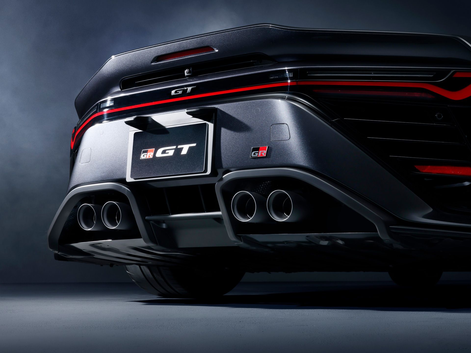FOTO | Toyota prezintă GR GT, un supercar hibrid cu 650 cai putere. Lexus pregătește alternativa electrică - Poza 3