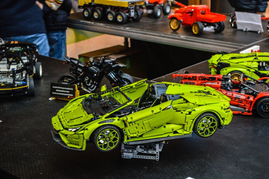 GALERIE FOTO | Replică de Lamborghini făcută din 400.000 de piese Lego - Imagine 19