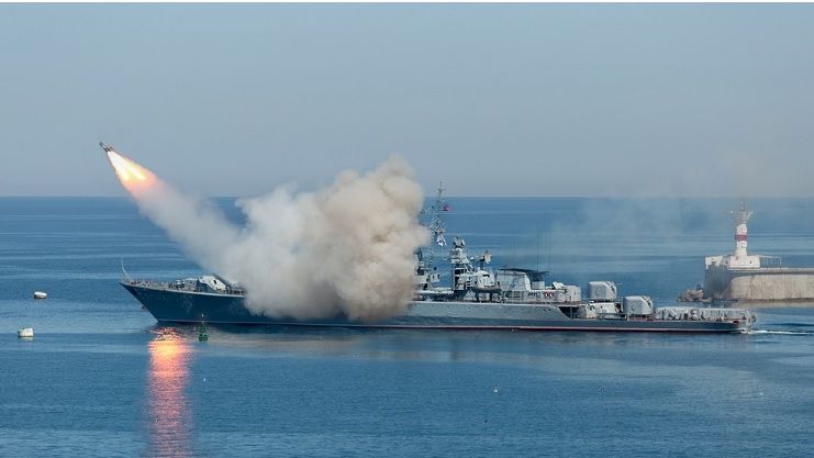 Atac in Siria: Liderul iranian Ali Khamenei ii numeste "criminali' pe Trump, Macron si May