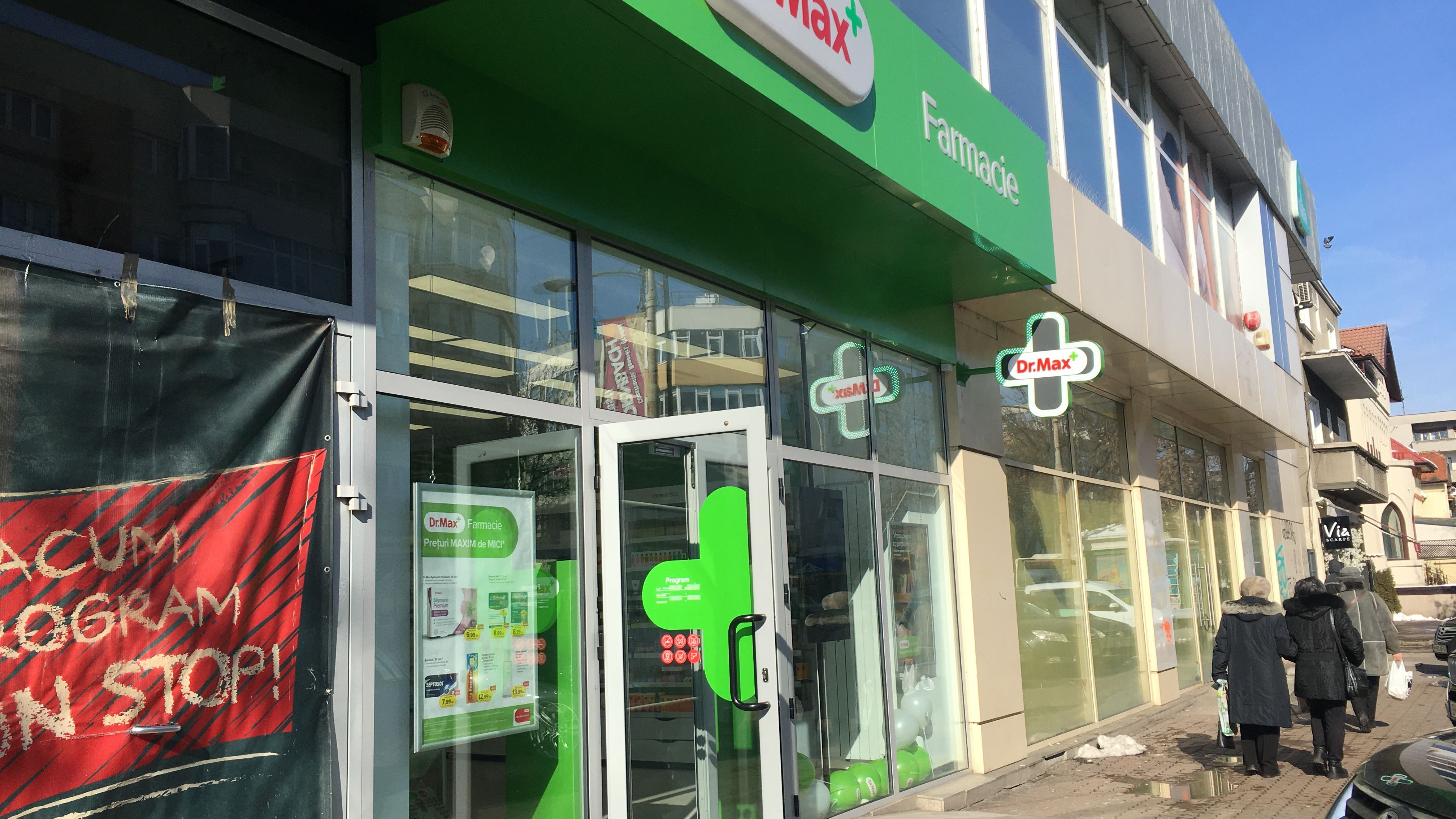 Dr.Max Group a lansat astazi peste 400 de farmacii Dr.Max in Romania