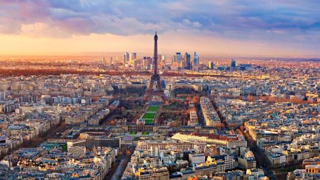 Vehicule de transport electrice si piste de biciclete vor inlocui traficul auto pe doua artere mari din Paris