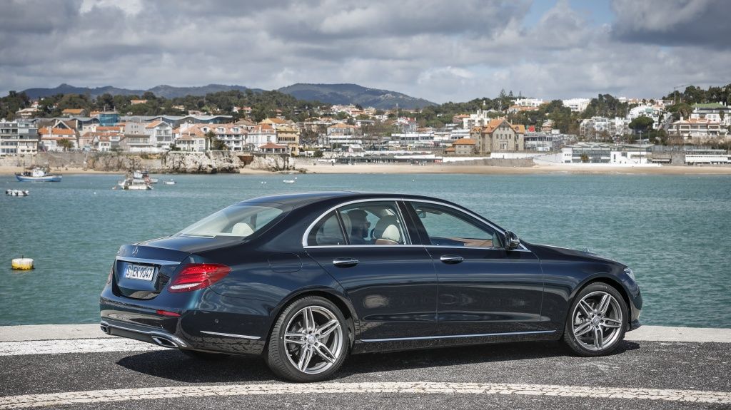 Mercedes-Benz Clasa E - Imagine 18