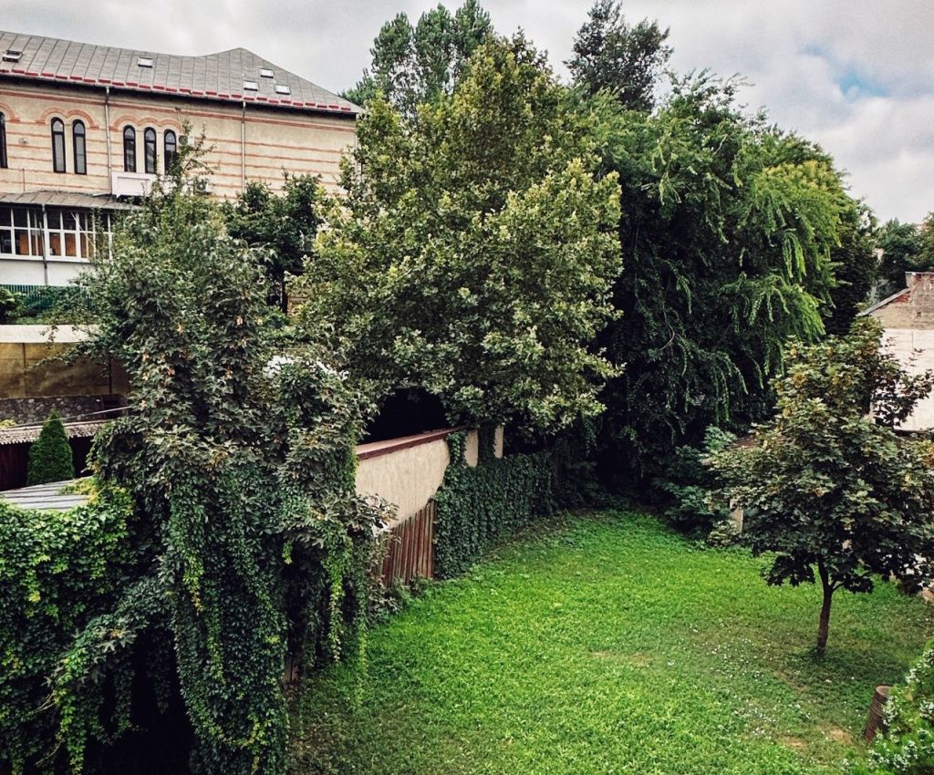 GALERIE FOTO | O vilă interbelică din centrul Capitalei, scoasă la vânzare pentru 1,5 milioane d - Imagine 6