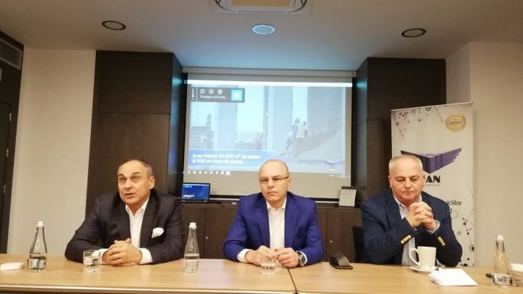 FAN Courier estimeaza o cifra de afaceri de 145 de milioane de euro in 2018: salariul unui curier poate depasi 3.000 de lei lunar