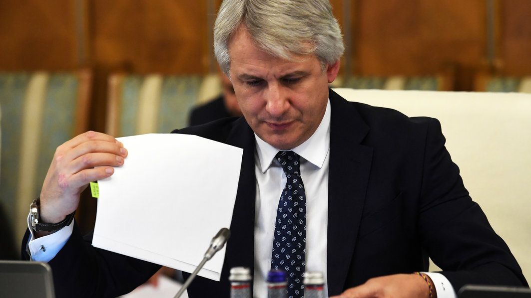 Deficitul bugetar a scazut cu 3 miliarde de lei la 7 luni, fata de primul semestru. Care este explicatia?