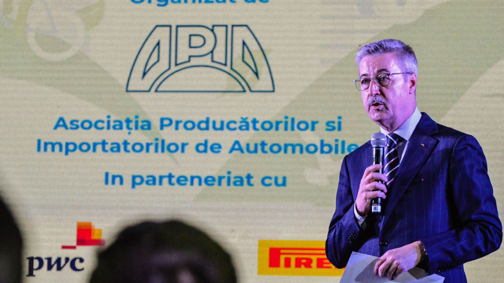 APIA: Cotă de piață de aproape 30% pentru mașinile „verzi” în România, anul acesta