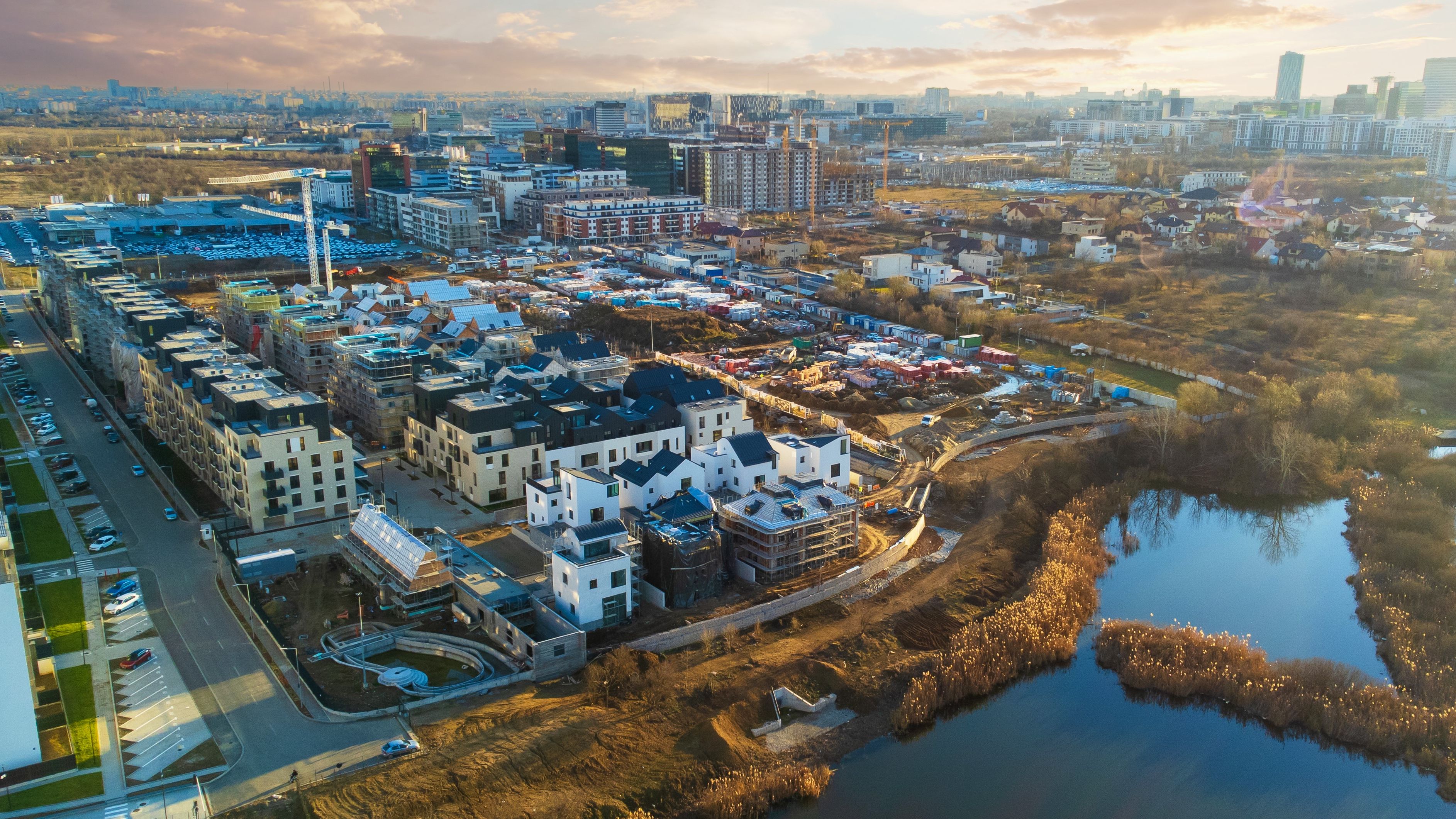 VIDEO: Avalon Estate, complexul care oferă peste 55 de tipuri de locuințe diferite