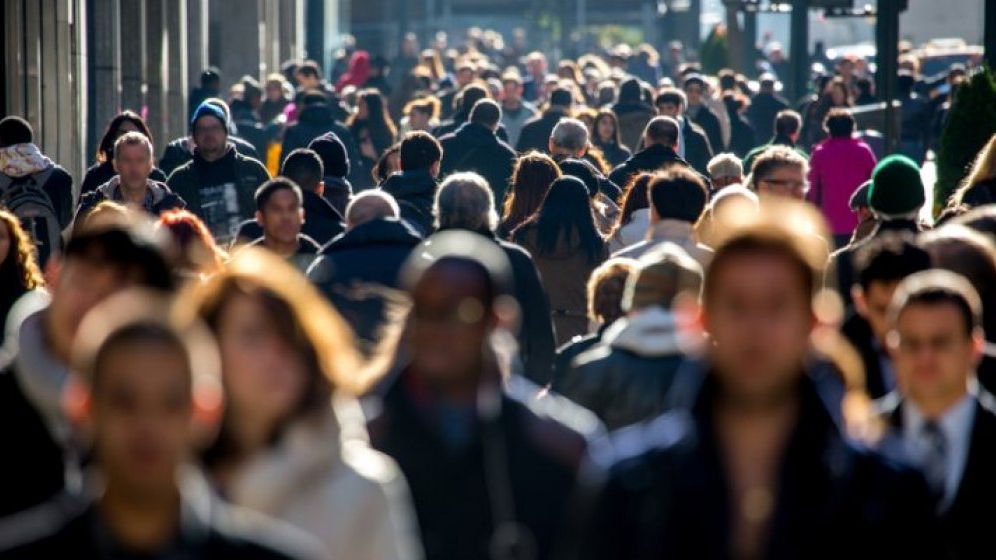 Peste 50% dintre romani considera ca o problema majora in tara este coruptia