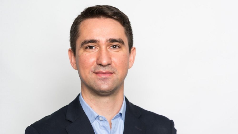 Valentin Ștefan, Director General Compania Națională Poșta Română vine la HR 2.0 – Ce îi motivează pe angajați în vremuri de criză