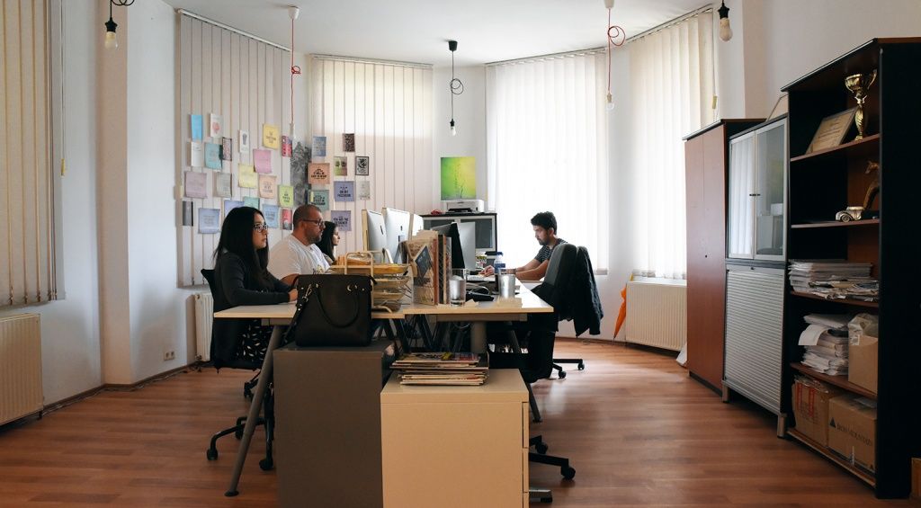 Birou de companie Erka Sinergy Communication - Imagine 10