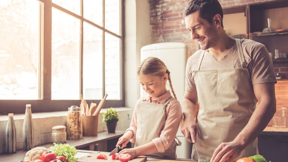 Tot ce trebuie să știi despre zile libere pentru părinți: vacanța NU e plătită, părintele trebuie să se asigure că firma acționează corect