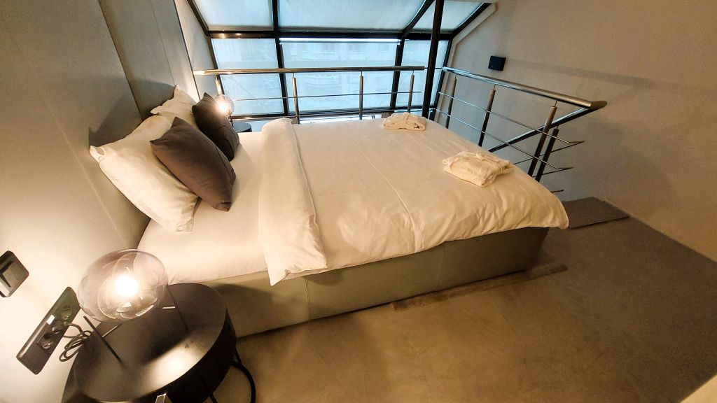 GALERIE FOTO | Cum arată apartamentele milionarei Anja Graf din centrul Capitalei - Imagine 30