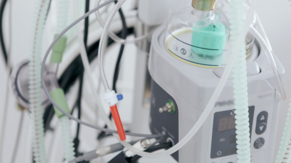 Industria HoReCa e în comă. Până când o vor mai putea ține în viață aparatele Guvernului