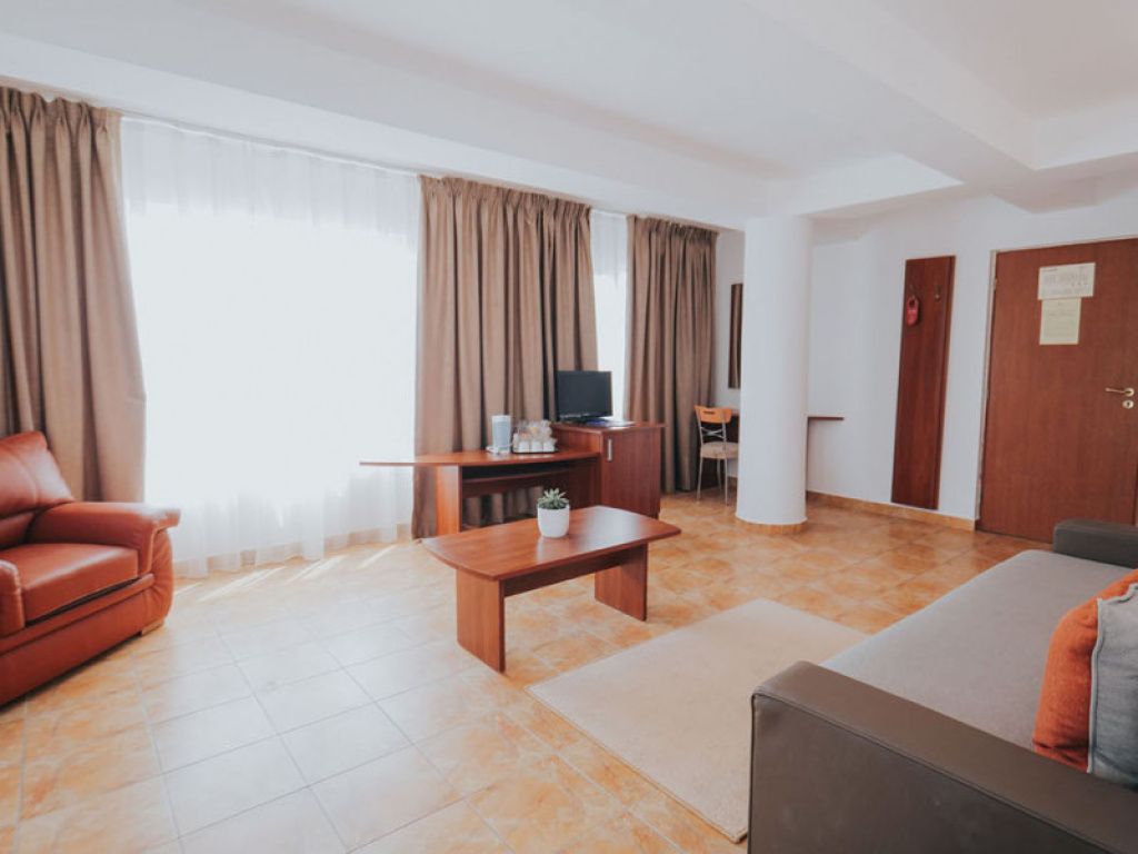 GALERIE FOTO | Paradis Hotels&Resorts a preluat hotelul Modern All Inclusive din Mamaia - Imagine 7